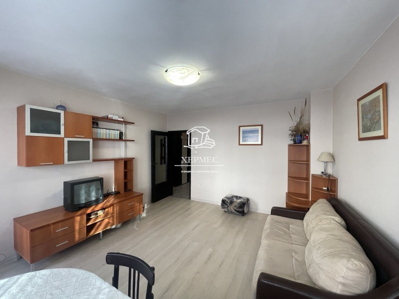 À vendre  1 chambre Bourgas , Vazrajdane , 74 m² | 57388001