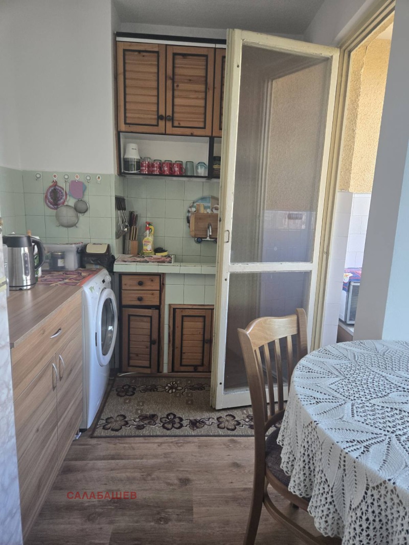 Продава 2-СТАЕН, гр. Казанлък, област Стара Загора, снимка 5 - Апартаменти - 53190673