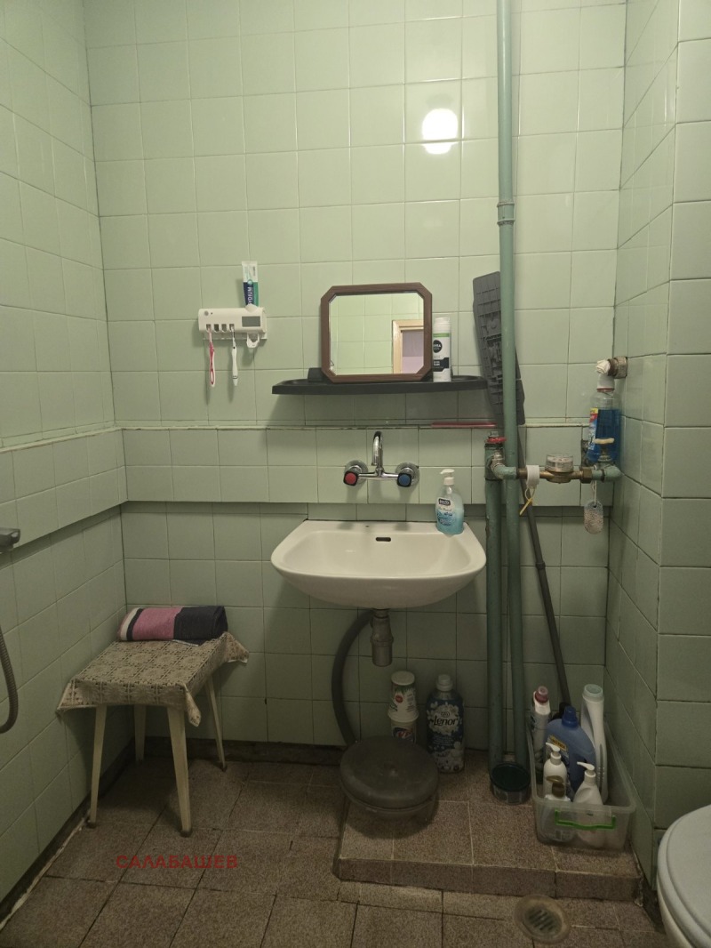 Продава 2-СТАЕН, гр. Казанлък, област Стара Загора, снимка 6 - Апартаменти - 53190673