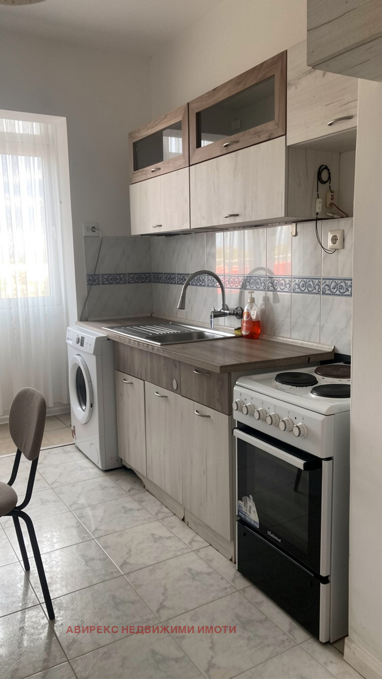 Продава 2-СТАЕН, гр. Пловдив, Коматево