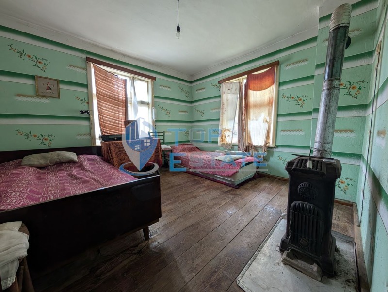 Продава КЪЩА, гр. Плачковци, област Габрово, снимка 2 - Къщи - 49616497