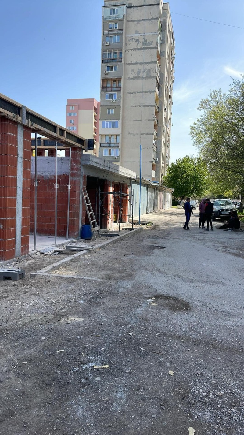 Продава ГАРАЖ в град Плевен, Сторгозия - 28 кв.м / 23 000 € » 44 984.09 лв., ФОР СЕЛ РЕАЛ ЕСТЕЙТ