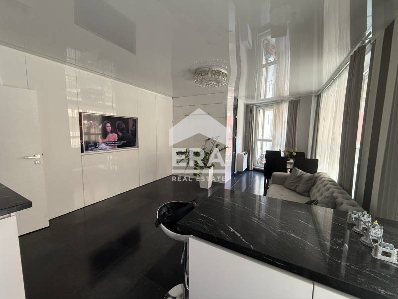 Na sprzedaż  1 sypialnia Warna , Briz , 70 mkw | 55891909 - obraz [4]
