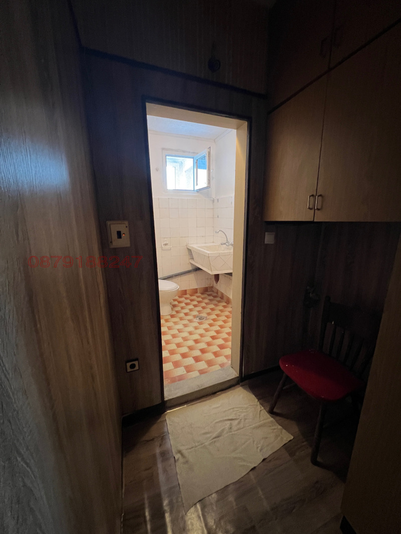 Продава 2-СТАЕН, гр. Ловеч, Център, снимка 10 - Апартаменти - 52783566