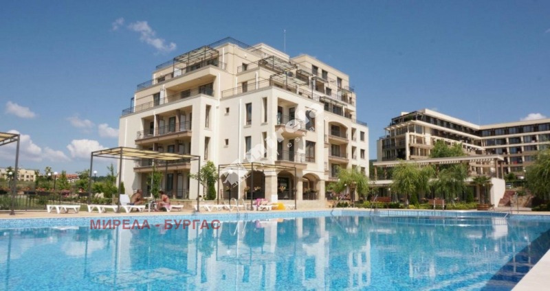 Продава 2-СТАЕН, гр. Свети Влас, област Бургас