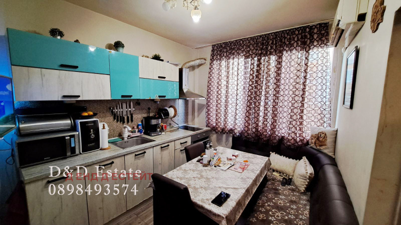 Продава 4-СТАЕН, гр. Стара Загора, Център, снимка 1 - Aпартаменти - 46950998