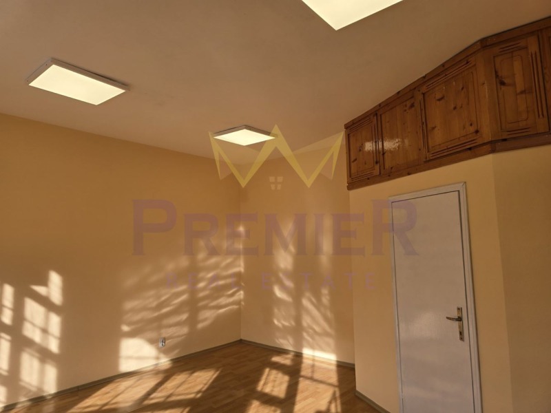 Продава АТЕЛИЕ, ТАВАН, гр. Балчик, област Добрич, снимка 8 - Апартаменти - 53009331