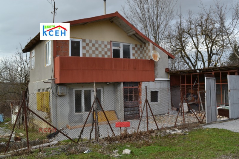 Продава КЪЩА, с. Руец, област Търговище