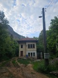 Продава  Къща област Ловеч , с. Гложене , 375 кв.м | 99152525 - изображение [4]