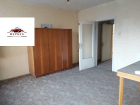 Продажба на двустайни апартаменти в град Перник - изображение 3 