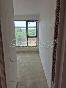 1 quarto Asparuhovo, Varna
