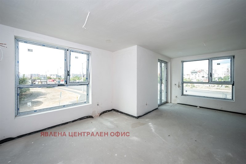 Продава 3-СТАЕН, гр. София, Левски В, снимка 2 - Апартаменти - 56265967