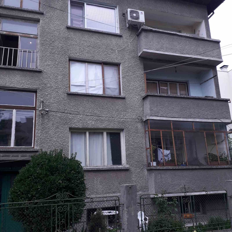 Продава  Етаж от къща, град Пазарджик, Център • 75 000 EUR • ID 88582994 — holmes.bg - [1] 