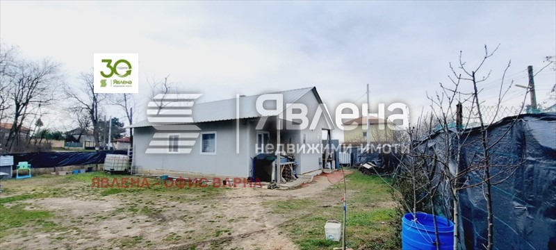 Продава КЪЩА, гр. Варна, м-т Боровец - юг