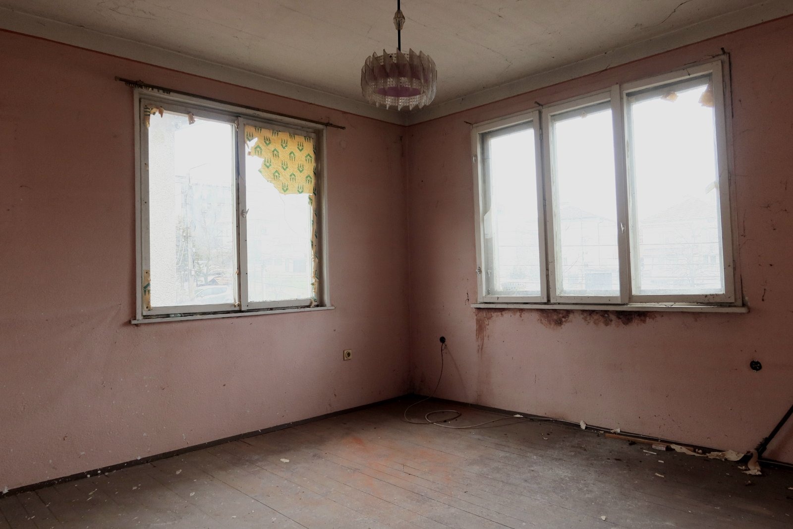 Продава КЪЩА, гр. Монтана, Парта 1, снимка 9 - Къщи - 54985926