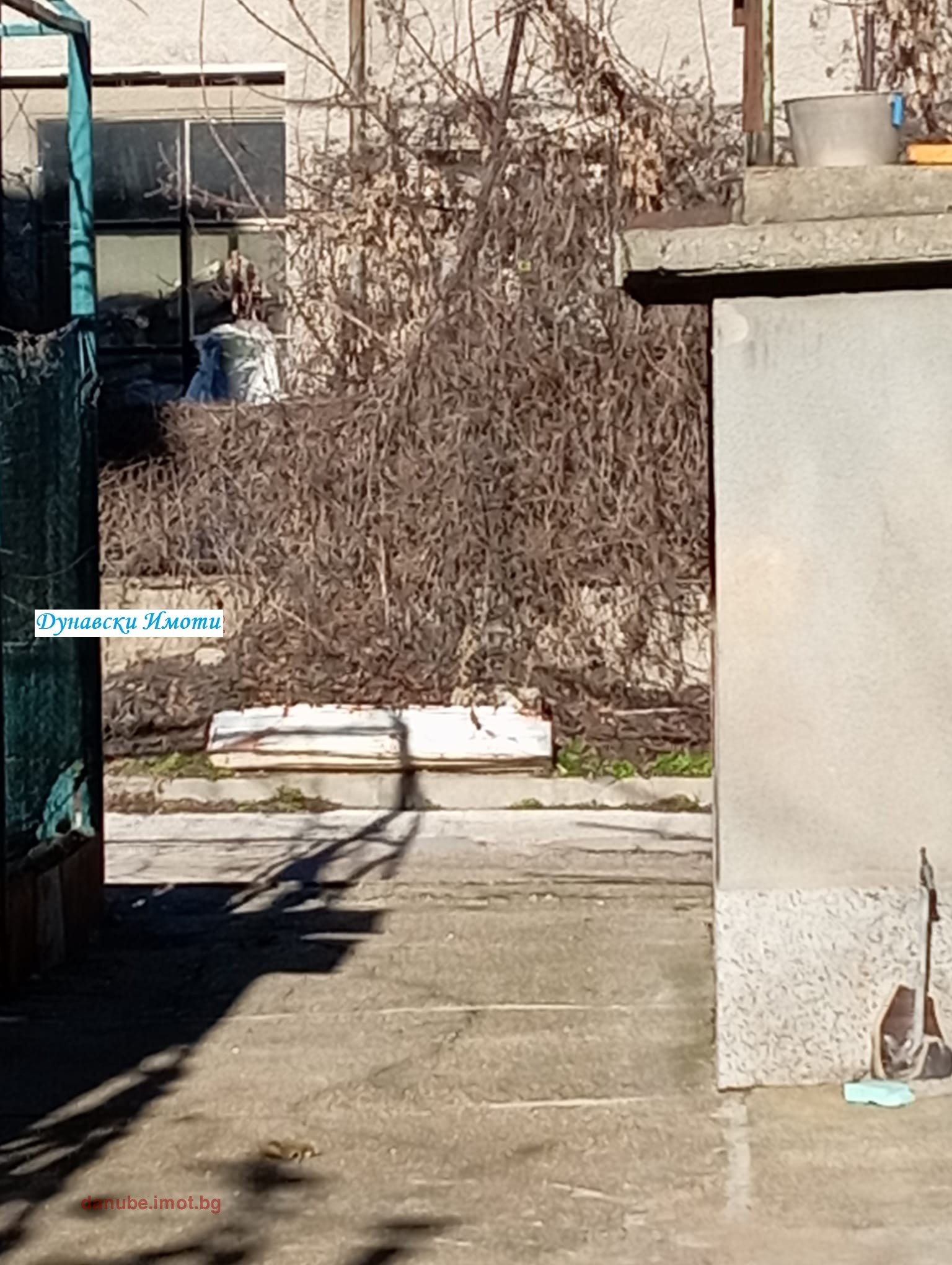 Продава ГАРАЖ, ПАРКОМЯСТО, гр. Русе, Дружба 1, снимка 5 - Гаражи и паркоместа - 55779144