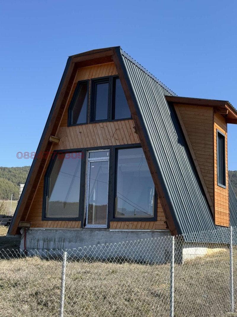 Продава ВИЛА в област Пазарджик, с. Дорково - 72 кв.м / 131 400 € » 256 996.06 лв.