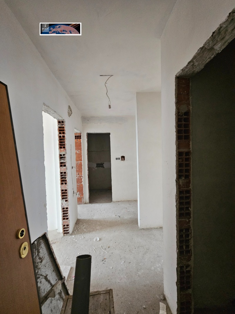 À venda  2 quartos Sofia , Centar , 116 m² | 74307184 - imagem [2]