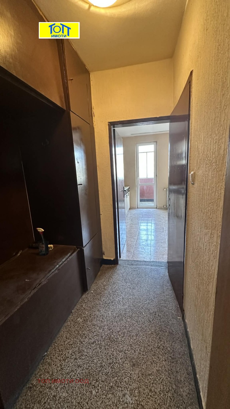 Продава 3-СТАЕН, гр. Русе, Възраждане, снимка 3 - Апартаменти - 53453727