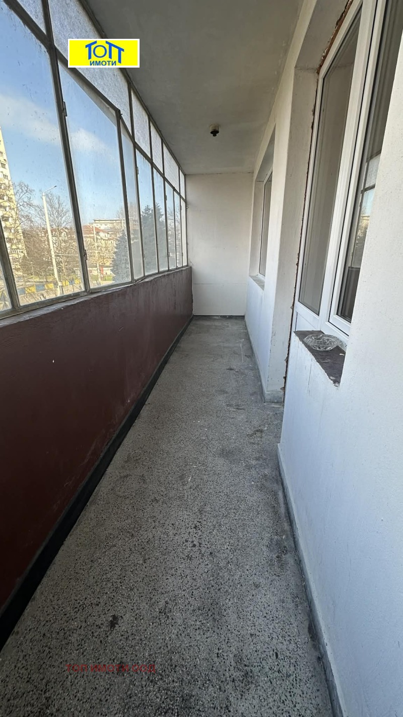 Продава 3-СТАЕН, гр. Русе, Възраждане, снимка 2 - Апартаменти - 53453727