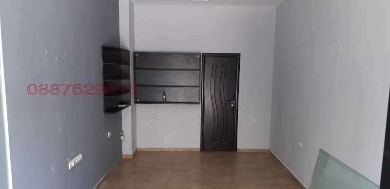 Продава МАГАЗИН, гр. Пловдив, Кючук Париж, снимка 5 - Магазини - 52780542