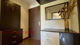1 dormitorio k.k. Zlatni pyasatsi, Varna 7