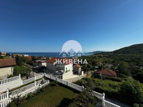 Ev Balçik, bölge Dobriç