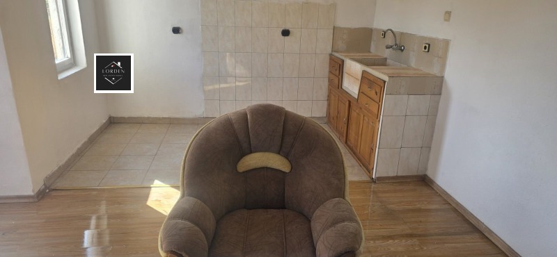 Te koop  Huis regio Pazardzjik , Chadzjievo , 64 m² | 85849991 - afbeelding [11]