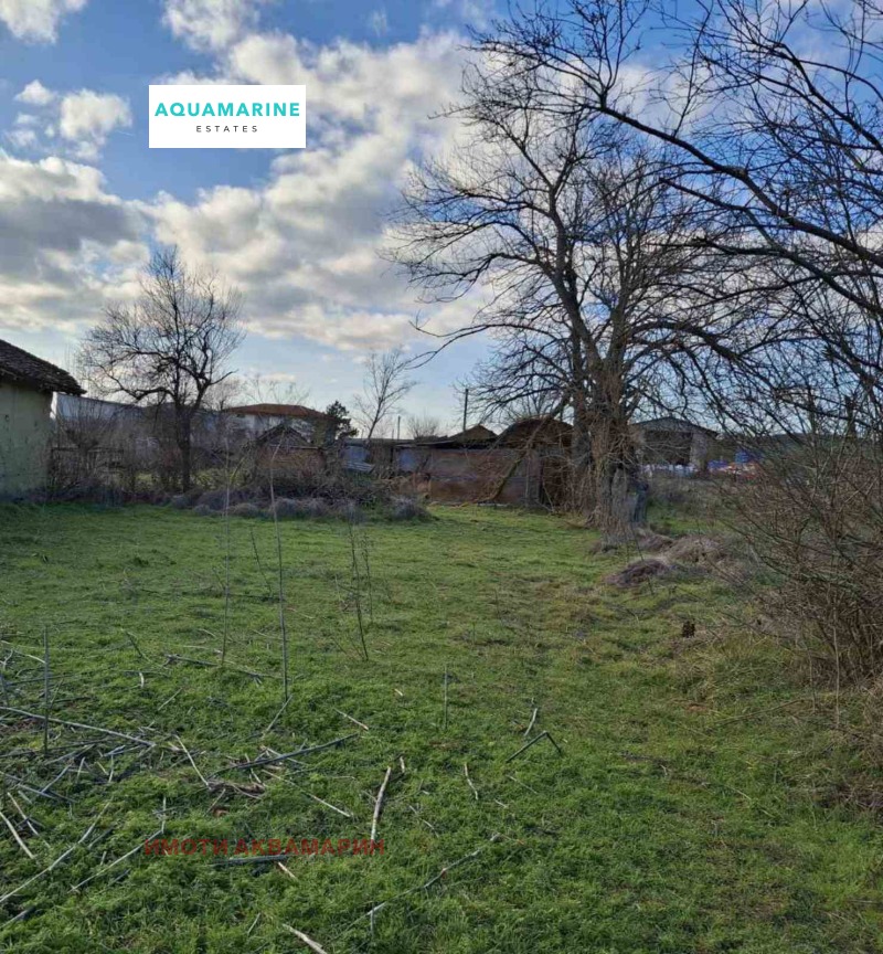 In vendita  Complotto regione Varna , Bliznatsi , 838 mq | 69510522