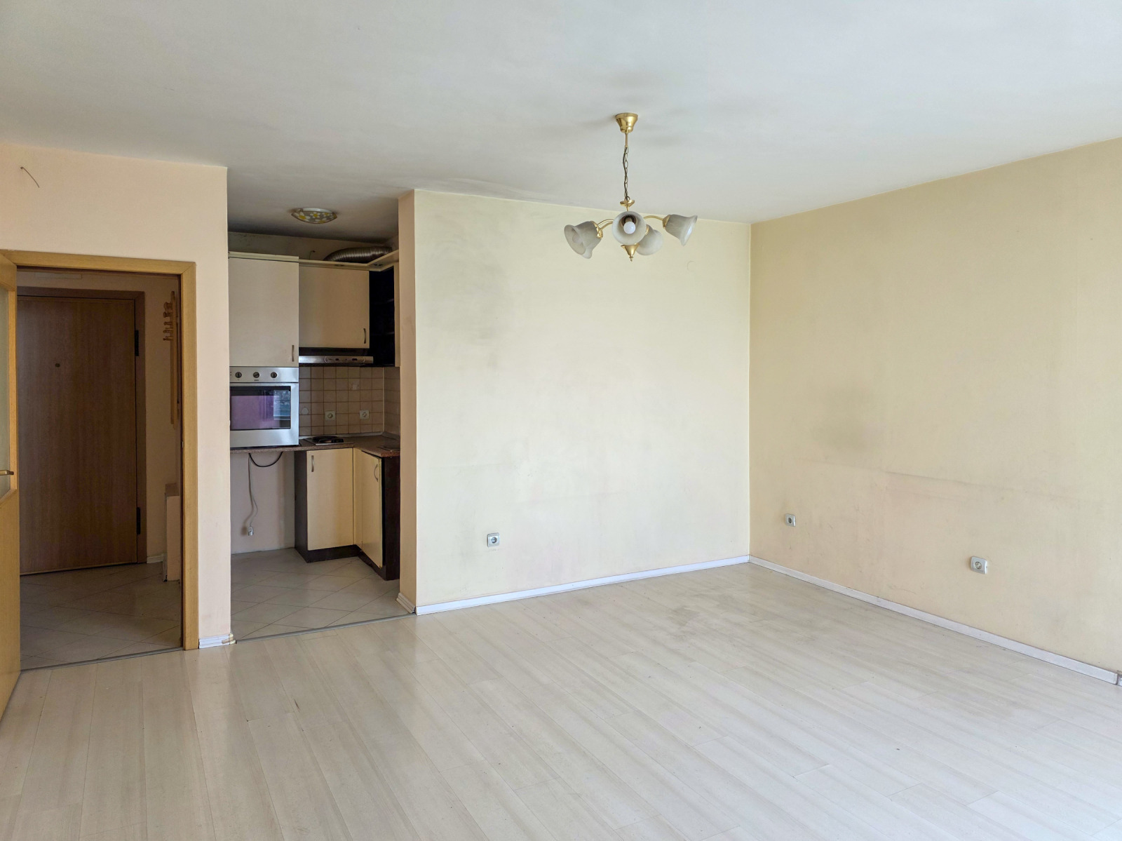 Продава 2-СТАЕН, гр. София, Дървеница, снимка 2 - Апартаменти - 53941476