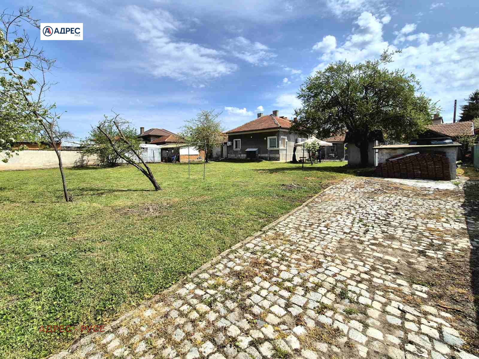 Продава КЪЩА, с. Николово, област Русе