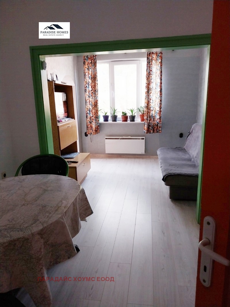 Продава ЕТАЖ ОТ КЪЩА в град София, Левски - 85 кв.м / 205 000 € » 400 945.15 лв., ПАРАДАЙС ХОУМС ЕООД