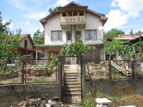 Vila Vilna zona, Targovichtche 1