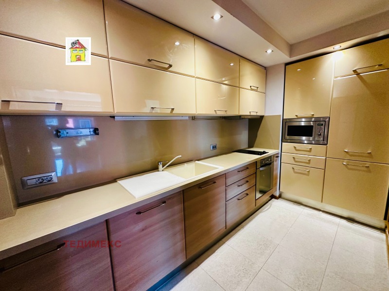 En venta  2 dormitorios Sofia , Zona B-5 , 115 metros cuadrados | 34936346