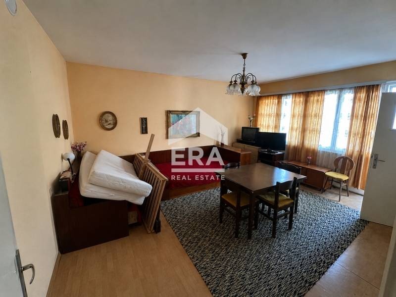 Продава 3-СТАЕН, гр. Добрич, Център, снимка 2 - Апартаменти - 55084813