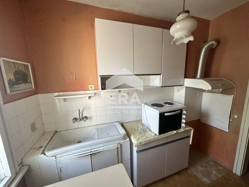 Продава 3-СТАЕН, гр. Добрич, Център, снимка 5 - Апартаменти - 55084813