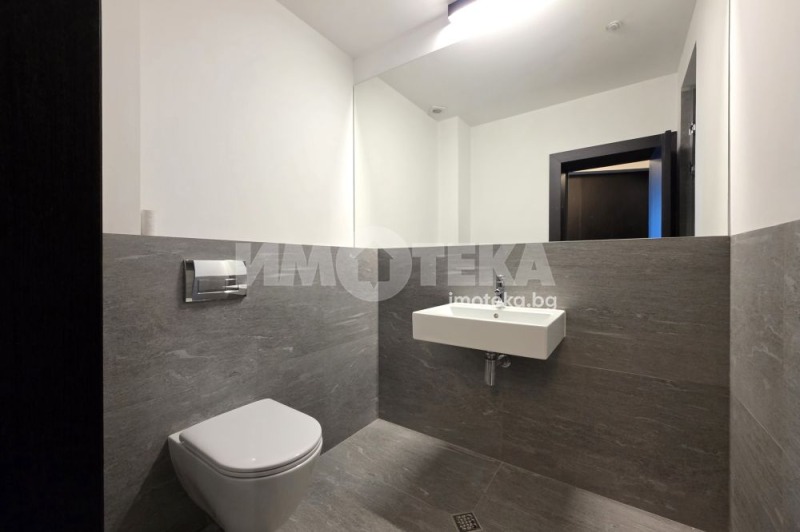 Продава ОФИС, гр. София, Банишора, снимка 13 - Офиси - 52072635