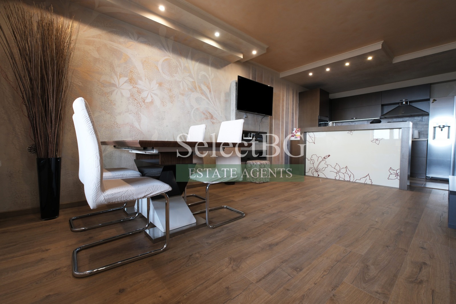 Продава 3-СТАЕН, гр. Велико Търново, Картала, снимка 2 - Апартаменти - 54278798