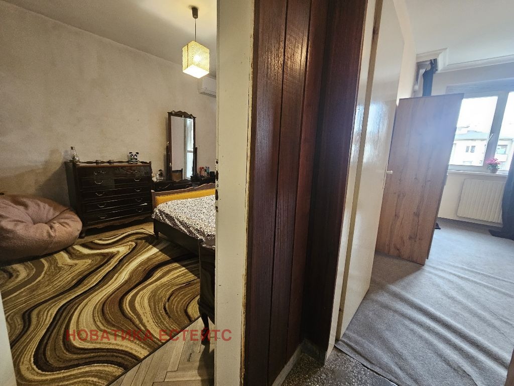 Продава 4-СТАЕН, гр. София, Света Троица, снимка 12 - Апартаменти - 54183222