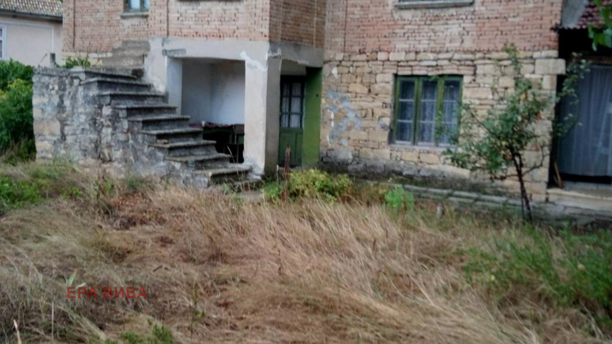 Продава КЪЩА, с. Ягнило, област Варна, снимка 4 - Къщи - 54502521