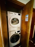 Продава 3-СТАЕН, град София, Зона Б-5 • 395000 € / 772552.85 лв. • 48156055 14