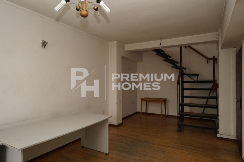 Продава КЪЩА, гр. София, Редута, снимка 4 - Къщи - 53322299