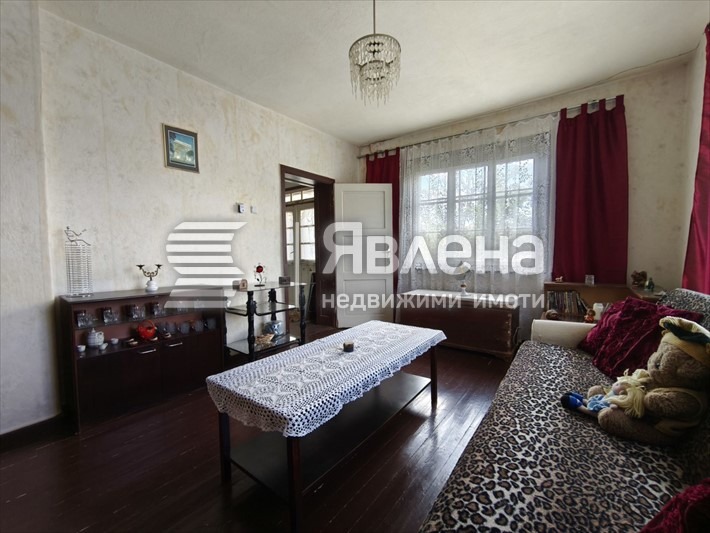 Продава КЪЩА, с. Дъбене, област Пловдив, снимка 12 - Къщи - 54569927