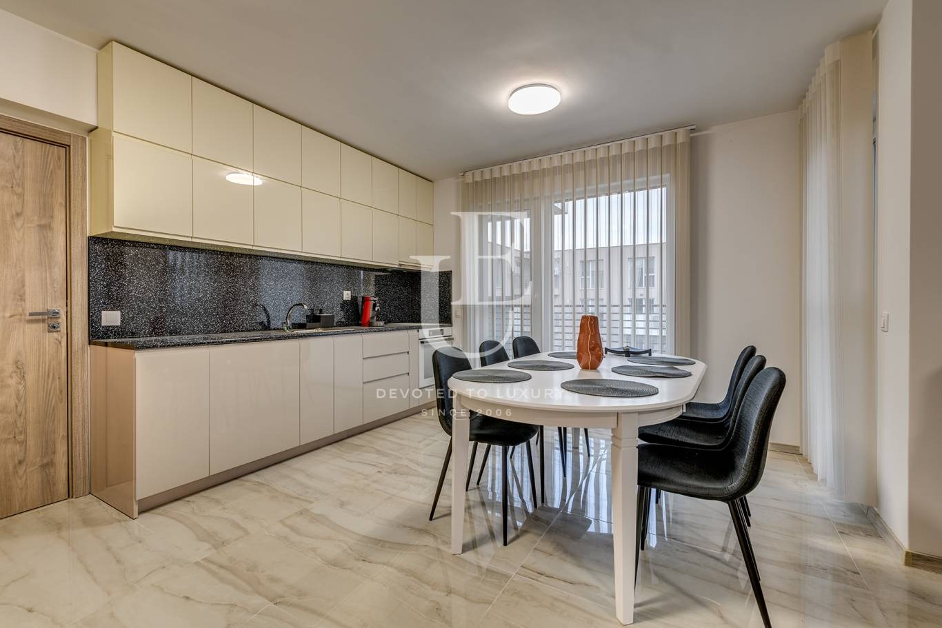 Продава 3-СТАЕН, гр. София, Малинова долина, снимка 3 - Апартаменти - 54254647