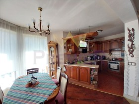 Къща град Варна, Виница 3
