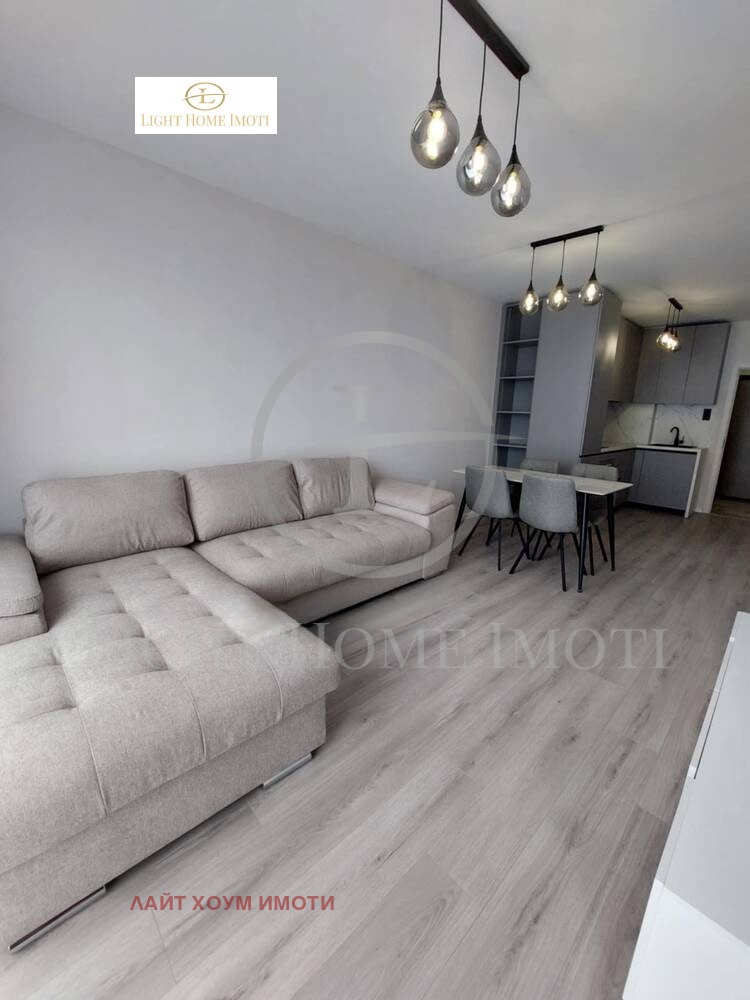 In vendita  1 camera da letto Plovdiv , Gagarin , 75 mq | 40801771