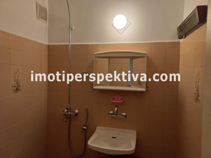 Zu verkaufen  2 Schlafzimmer Plowdiw , Zentar , 105 qm | 67488763 - Bild [11]