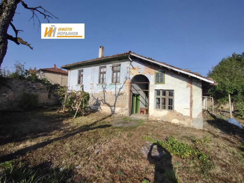 Продава КЪЩА, с. Церова кория, област Велико Търново, снимка 1 - Къщи - 47302396