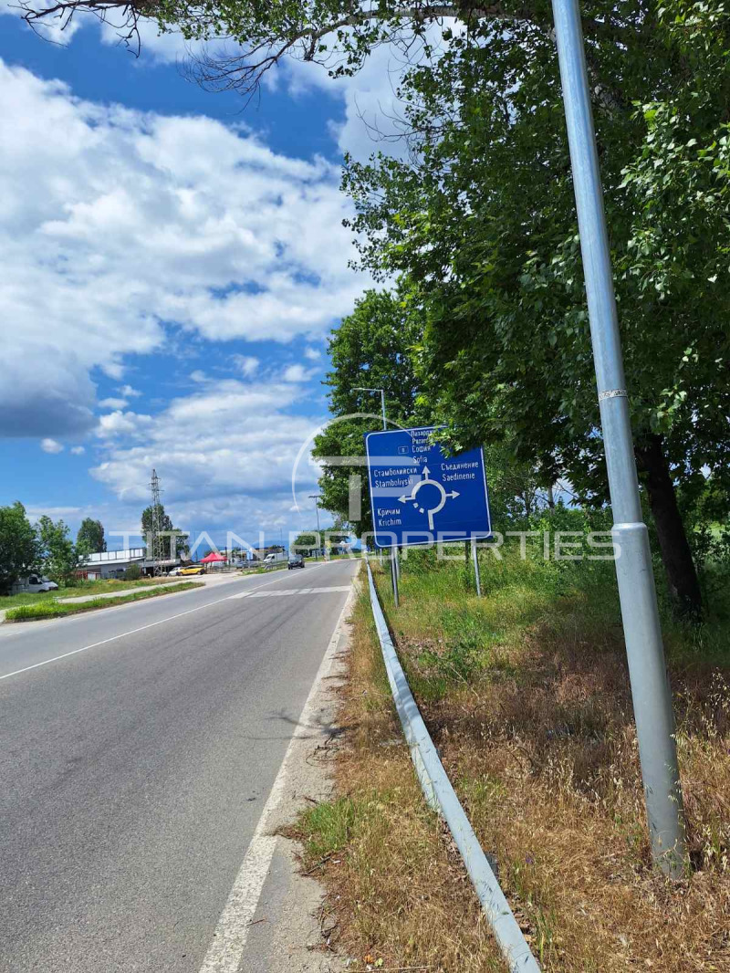 Til salg  Grund Plovdiv , Industrialna zona - Sever , 5850 kvm | 70947989 - billede [3]