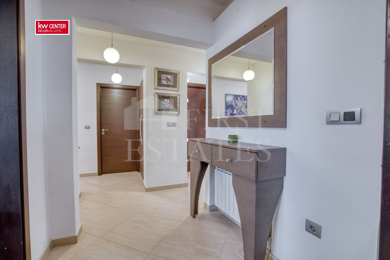 Продава МНОГОСТАЕН, гр. София, Център, снимка 15 - Апартаменти - 53270953
